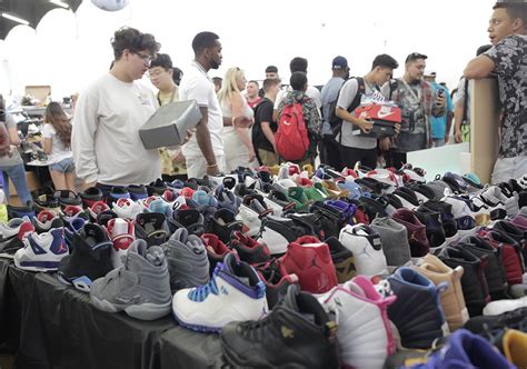 sneaker con dallas.